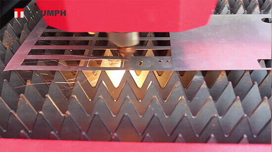 Fiber laser cutting 1mm stainless steel